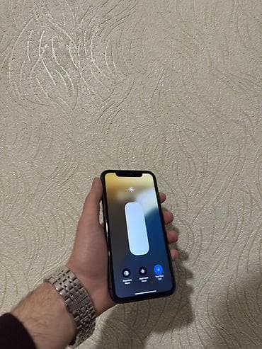 iphone 12 dubay varianti: IPhone 11, 128 ГБ, Черный, Face ID, Беспроводная зарядка, С документами — 2