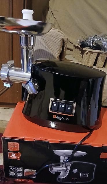 Mikrodalğalı sobalar: Ət çəkən maşın Bergamo, Revers ilə — 1