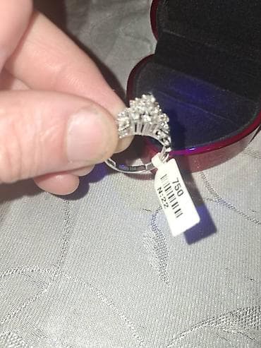 cantalar: Salam Təmiz birliyant qaşlı 750 pron italyan ağ qızıl baha alnıb Nişan — 1