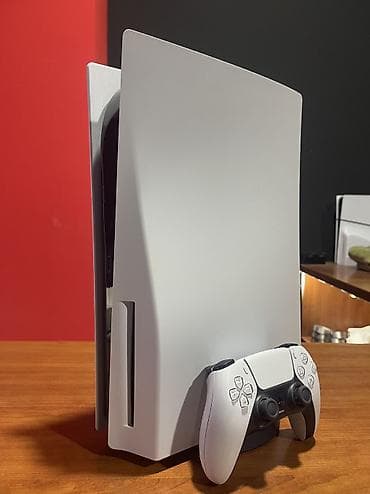 android tv box qiymeti: Ps 5 fat model dısk geden Model Ustunde 1 Eded Natura Pult Verlır — 1