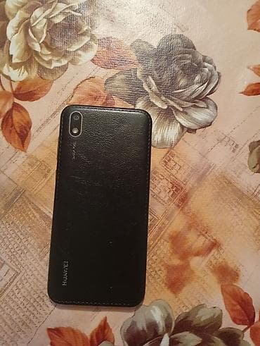 smart saat apple: Huawei Y6, 32 GB, rəng - Qara, Sensor — 2