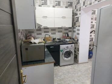 yeni guneslide kiraye ev: Sabuncu da yola mektebe yaxin 2 otaqli Adelni heyet evi kiraye verilir — 4