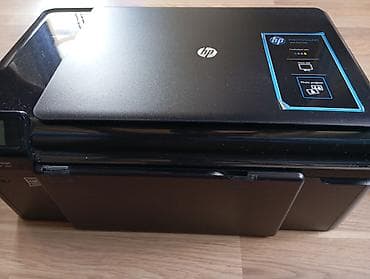 купить ноутбук бу: Masaüstü kompüter dəsti 
iki ədəd dinamik 
Kompüter masası 
HP printer — 6