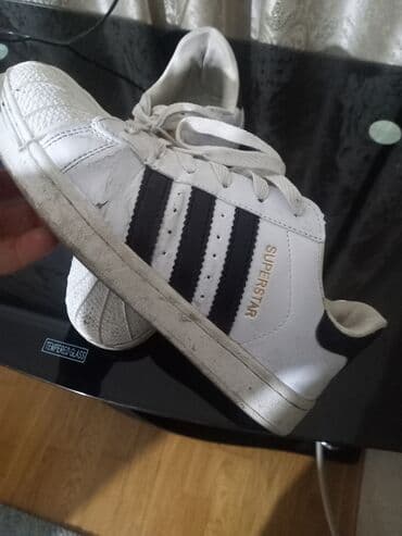 Məhsul: Adidas Superstar kişi/kadın idman ayaqqabısı Rəng: Ağ – qara