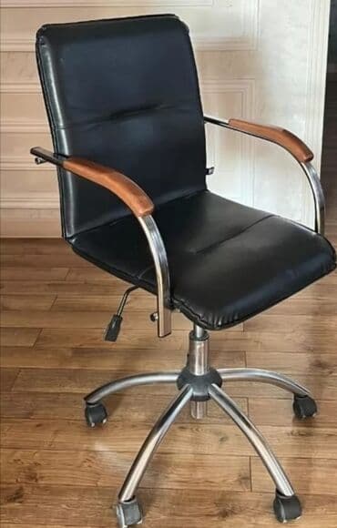 işlənmiş kreslolar: Salam Birinci şəkildəki 25 m 4 ədəd var Digər İso Ukrayna istehsalı — 7