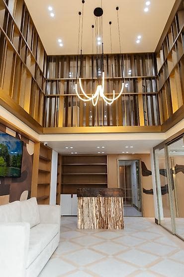emircanda ev satisi: 2 556 000 AZN 213 m² Sahə Çıxarış Təmir Satılır obyekt 213 m², Ağ — 1