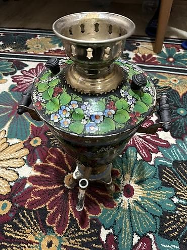 İşlənmiş Elektrik Samovar, 3 l, Ünvandan götürmə, Ödənişli çatdırılma