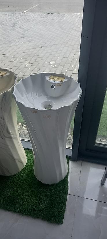 tema sekilleri: Məhsul: Pedestal tipli seramik əl‑üz yuma lavabosu - Material — 1