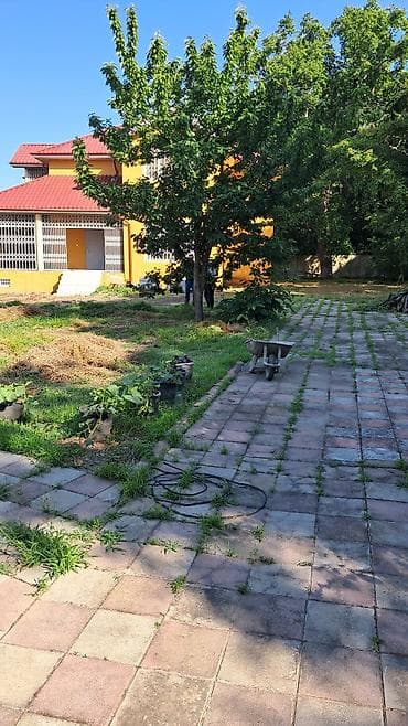 gencede ev: Bakı, 200 kv. m, 9 otaq, Hovuzsuz, Artezian quyusu, Kommunal xətlər qoşulmayıb, Qaz — 3