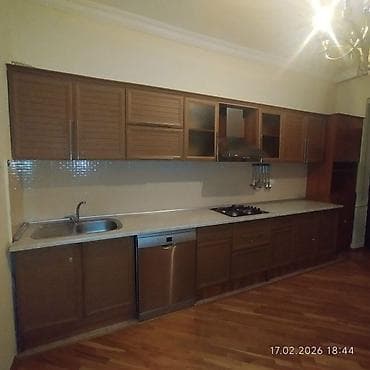 LxQiymət 300azn tecili satılır. (qabyuyan daxil olarsa 400azn) Mətbəx lalafo.az -da LxQiymət 300azn tecili satılır. (qabyuyan daxil olarsa 400azn) Mətbəx