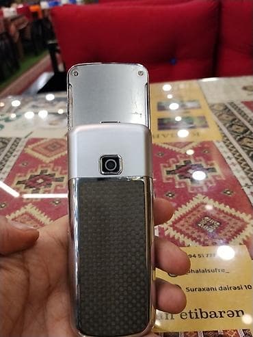 Nokia 4 GB, rəng - Gümüşü, Düyməli