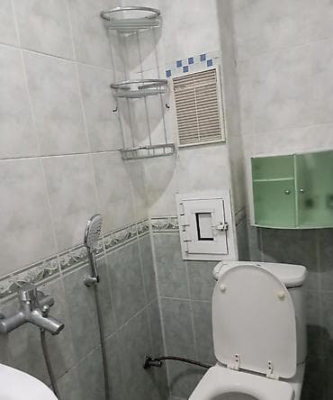qizildasda satilan evler: Abşeron rayonu Zabrat-Kürdəxani magistral yolundan 50 metr məsafədə — 10