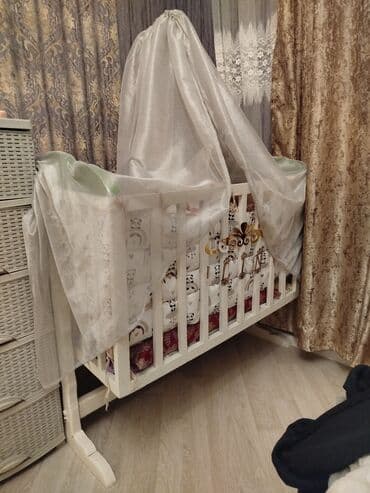 xoş gəldin oğlum: Oğlan və qız üçün, Dördbucaq, Beşik, Dəst ilə, Yellənmə mexanizm ilə — 3