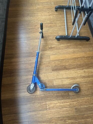 трюковой самокат: Həm uşaqlar həm böyüklər üçün nəzərdə tutulmuş bu "Micro" markasından — 2