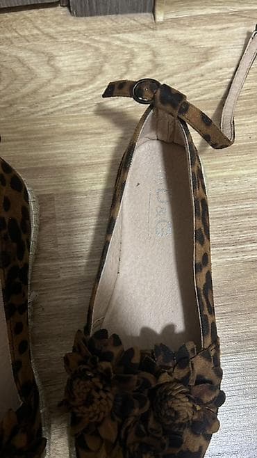 rezin botinkalar: Leopard naxışlı qadın espadrilləri - Model: bağlamaqlı espadrillər - — 1