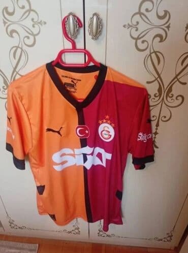 Köynəklər: Futbolka, Puma, L, rəng - Qırmızı — 1