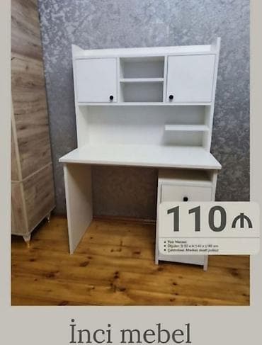 Düz masa, Stulsuz, Polkalı, Siyirməli, Azərbaycan, Sadə laminat