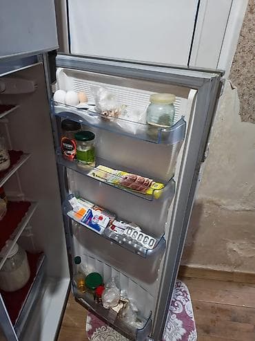 холодильник бу: 2 двери Swizer Холодильник Продажа, цвет - Серый — 4