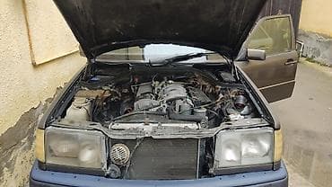 mercedes qapi: Mercedes-Benz E-Class W124 sedan - Kuzov: 4 qapılı sedan, tünd boz — 10