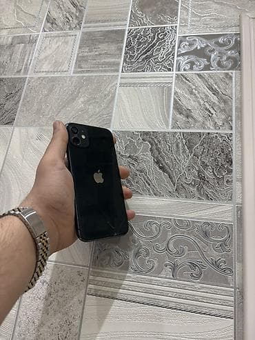 tel halva: IPhone 11 — 4