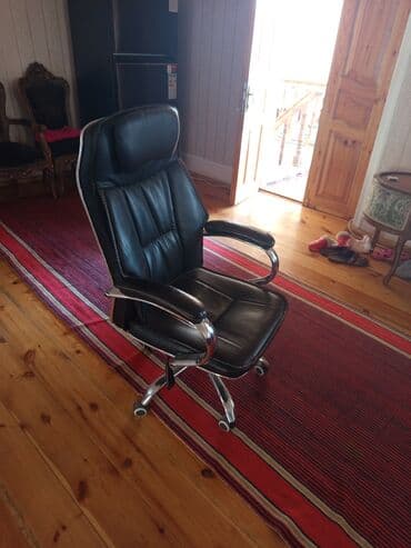 Təkərli, Qolları tənzimlənmir, Süni dəri