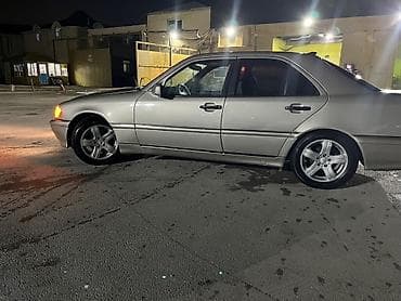 Avtomobil satışı: Mercedes-Benz C 230: 2.3 l | 1997 il Sedan — 5