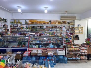 xacmaz obyekt: Nərimanov rayonu Qaraev metrosunun yaxınlığında,sahəsi 70kv/m — 2