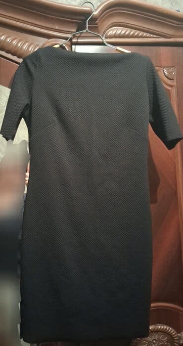 Другая женская одежда: Повседневное платье, Миди, Zara, L — 1