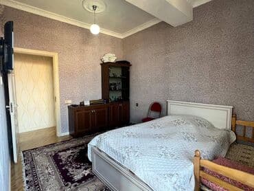 yeni guneslide 5 otaqli evlerin qiymeti: 4 otaqlı, Yeni tikili, m. Azadlıq Prospekti, 100 kv. m — 7