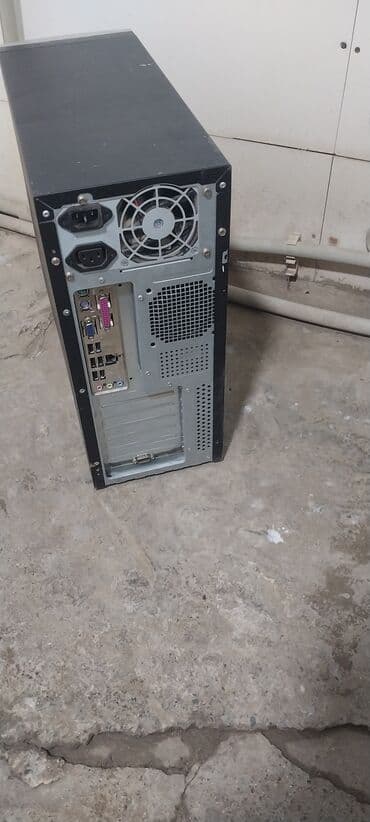 kompyuter satışı: Satlir 45 manat — 2