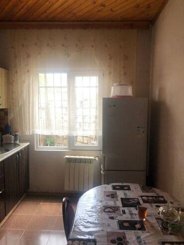 makler gence: 4 otaqlı, 110 kv. m, Orta təmir — 8