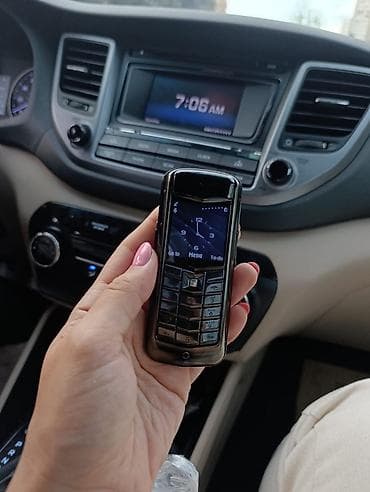 Vertu Constellation, 2 GB, rəng - Qara, Düyməli — 3