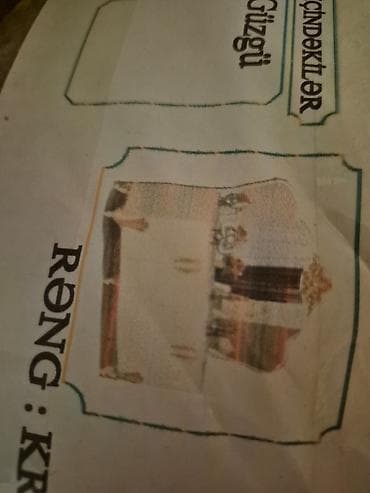 pastel desti: Klassik üslubda qonaq otağı mebel dəsti Tərkibi: - TV stendi: enli — 6