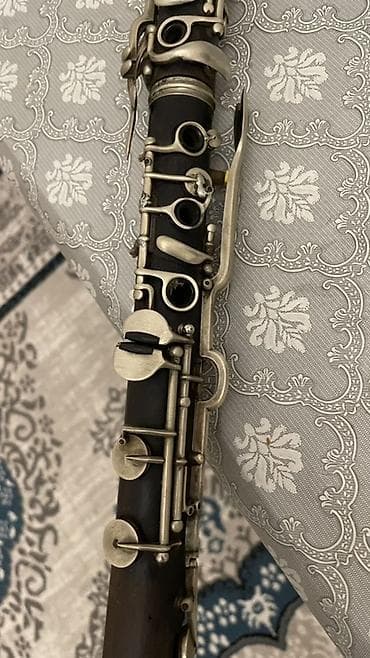 tuner satilir: Salam A klarnet yaxsi veziyyetedir seslenmesi koku yaxsdir ele yatmli — 2