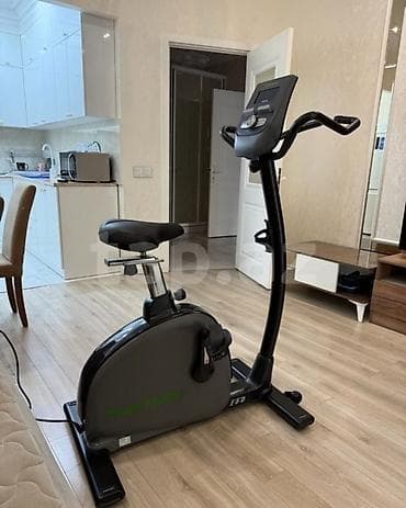 cube velo: Tunturi markalı evdə istifadə üçün nəzərdə tutulmuş велотренажер. Qara — 1