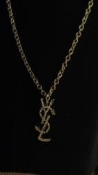 oğlan sepləri: Qadın bəzək dəstləri və aksesuarları 1) Qızıl rəngli zəncir üzərində — 17