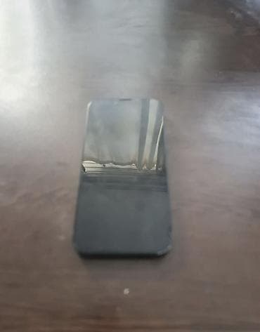 flaş: IPhone 14, Qara, Face ID — 2