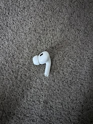 ipod nano 6: Airpods Pro 2 type c giriwi ile nauwnik 1 heftedi alinib uzerinde — 9