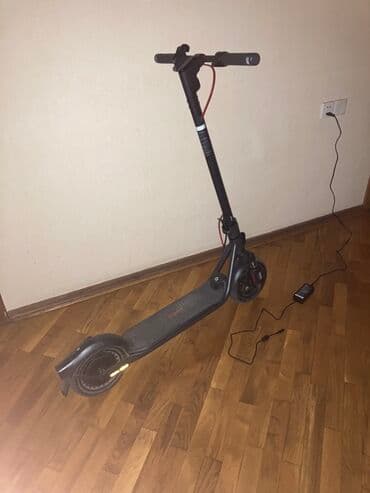 qar masqası: Ninebot elektrik skuter 16 gündür alınıb, cəmi 160km sürülüb. Sürət - — 5