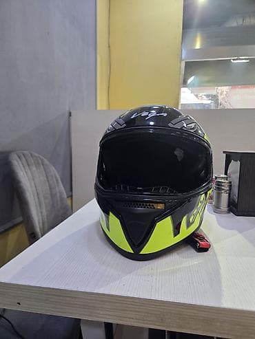 Мопеды, скутеры: Moto dəbilqə – Vega tam üzlü model - Rəng/naxış: parlaq qara əsas — 1