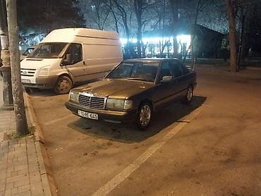 mersedes benz 190: Mercedes-Benz 190 (W201) sedan - Masin gundeliy surulen masindi — 10