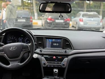 купить чехлы на авто: Hyundai Elantra: 1.6 л | 2017 г. Седан — 8