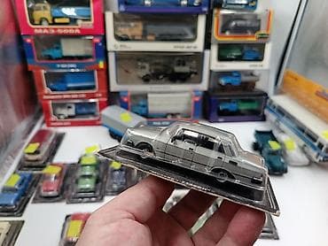 CD, DVD disklər və kassetlər: Hər vaxtiniz xeyr olsun. Deagostini firmasinin istehsali olan 1/43 — 8