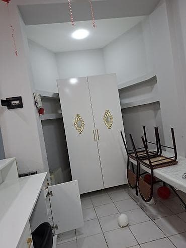 Salon mebeli dəsti Tərkib: - Resepsiyon/administrator stolu