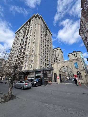 gencede 3 otaqli evlerin qiymeti: 3 otaqlı, Yeni tikili, m. Nəriman Nərimanov, 92 kv. m — 1