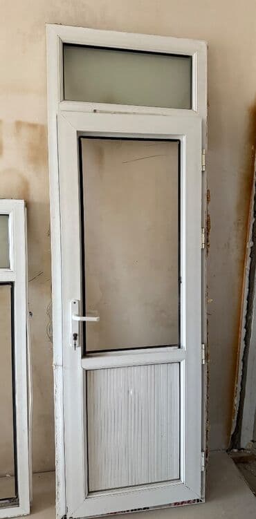 75*2.32 çərçivə ilə birgə qapı