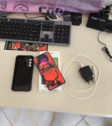 3 sim kart: Samsung Galaxy A56, 256 GB, rəng - Boz, Barmaq izi — 4
