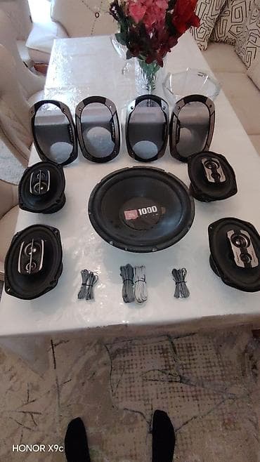 komputer dəst: Avtomobil üçün səs sistemi komplekti Tərkib: - JBL CS1214 subwoofer — 1