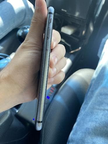 IPhone 8, 64 GB, Jet Black, Barmaq izi, Simsiz şarj lalafo.az -da IPhone 8, 64 GB, Jet Black, Barmaq izi, Simsiz şarj