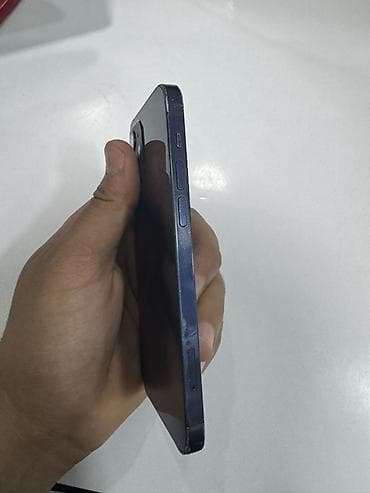 xarab iphone: IPhone 12, 64 GB, Qara — 6